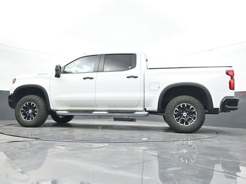 Used 2024 Chevrolet Silverado 1500 ZR2 w/ Technology Package image 27