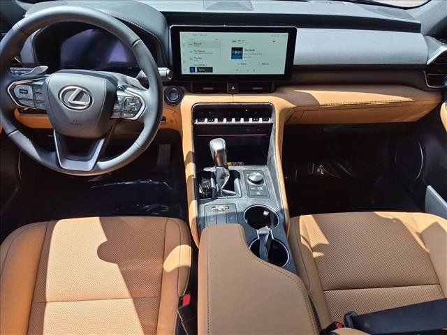 Used 2026 Lexus IS 350 F Sport w/ Accessory Package Z1 RWD image 18