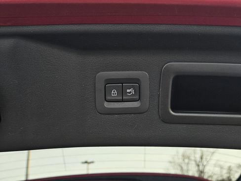 Used 2024 MAZDA CX-90 3.3 Turbo w/ Preferred Plus image 11