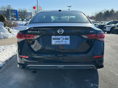 Certified 2022 Nissan Sentra SR w/ Trunk Package image 6