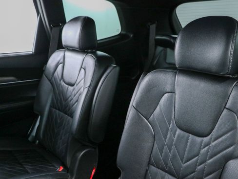 Used 2024 Kia Telluride EX X-Line AWD/4WD image 25