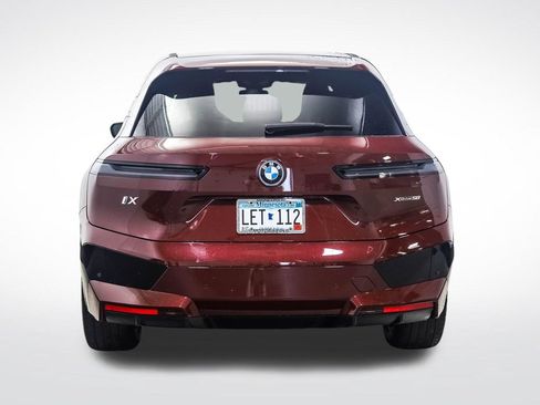 Certified 2024 BMW iX xDrive50 w/ Premium Package AWD/4WD image 4