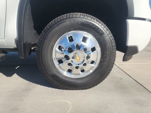 New 2026 Chevrolet Silverado 3500 High Country w/ High Country Premium Package image 24