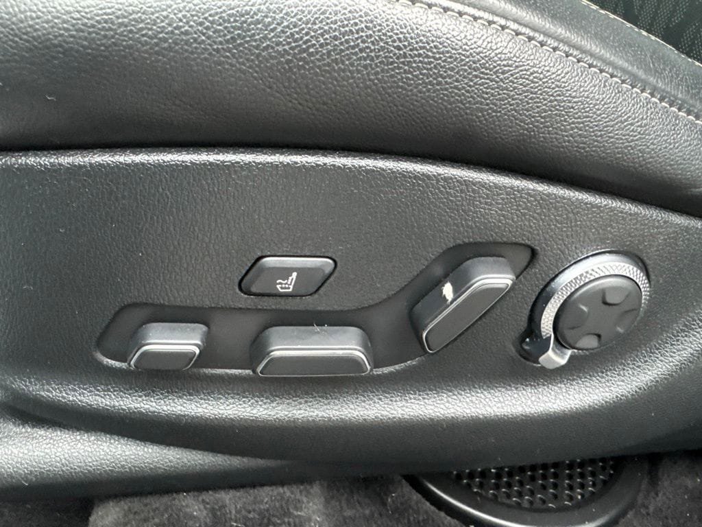 Used 2023 Genesis GV80 3.5T w/ Advanced Package AWD/4WD image 11