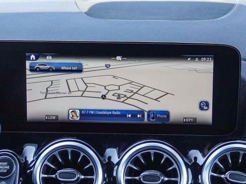 Used 2025 Mercedes-Benz GLA 250 GLA 250 image 14