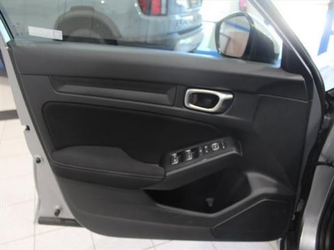 Certified 2023 Honda Civic LX image 9