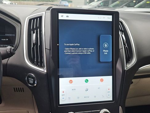 Used 2024 Ford Edge Titanium image 21