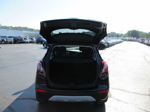 Certified 2022 Buick Encore Preferred w/ Safety Package AWD/4WD image 8