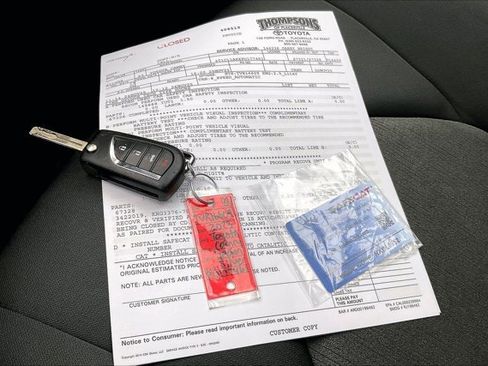 Used 2023 Toyota Camry LE image 11