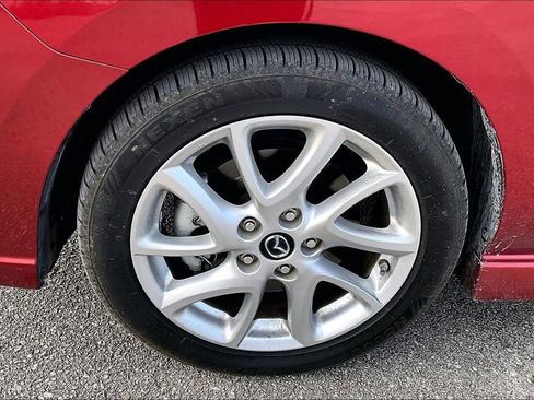 Used 2013 MAZDA MAZDA5 Grand Touring image 12