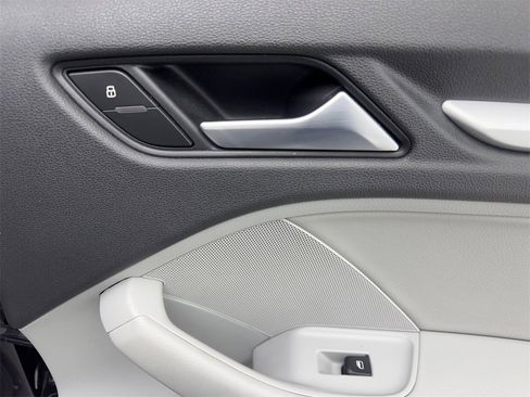 Used 2015 Audi A3 1.8T Premium image 43