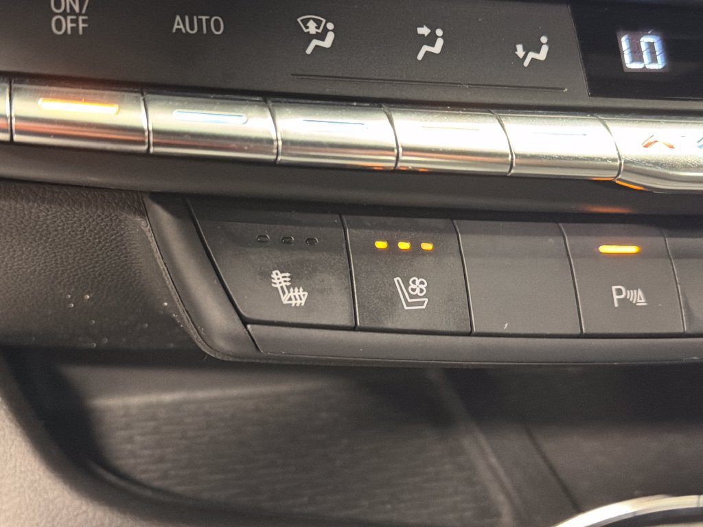 Used 2022 Cadillac CT5 Premium Luxury w/ Climate Package RWD image 38