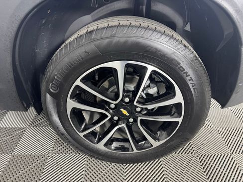 Used 2025 Chevrolet TrailBlazer LT AWD/4WD image 35