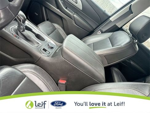 Used 2021 Chevrolet Traverse RS image 27