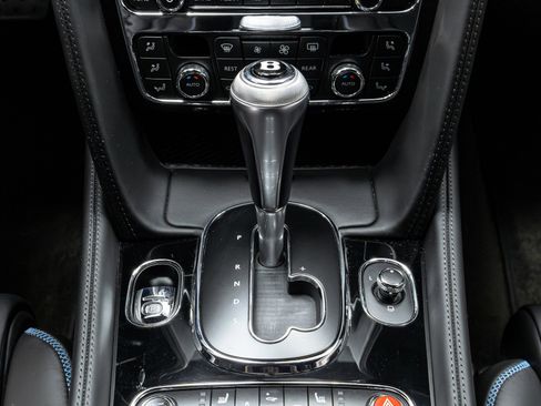 Used 2017 Bentley Continental GT image 31