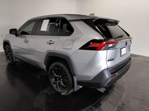 Used 2023 Toyota RAV4 LE image 8