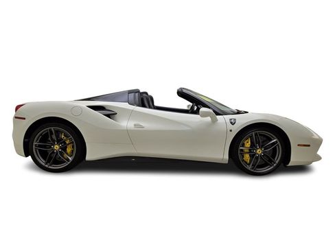 Used 2018 Ferrari 488 Spider image 6