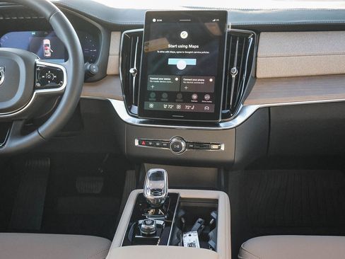 New 2026 Volvo XC90 T8 Plus w/ Protection Package Premier AWD/4WD image 23