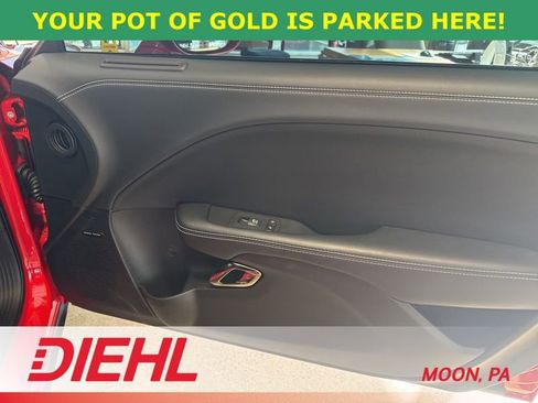 Used 2020 Dodge Challenger SRT Hellcat Redeye image 21