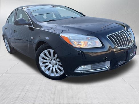 Used 2011 Buick Regal CXL w/ RL5 Preferred Equipment Group FWD image 3