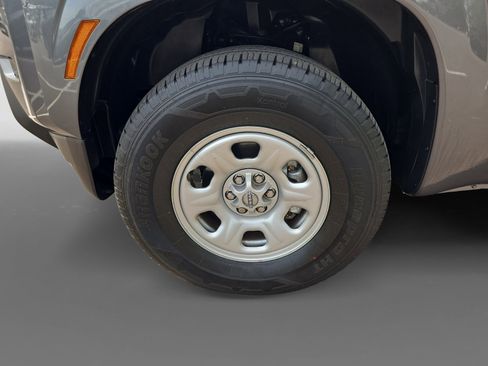 Certified 2024 Nissan Frontier S AWD/4WD image 9