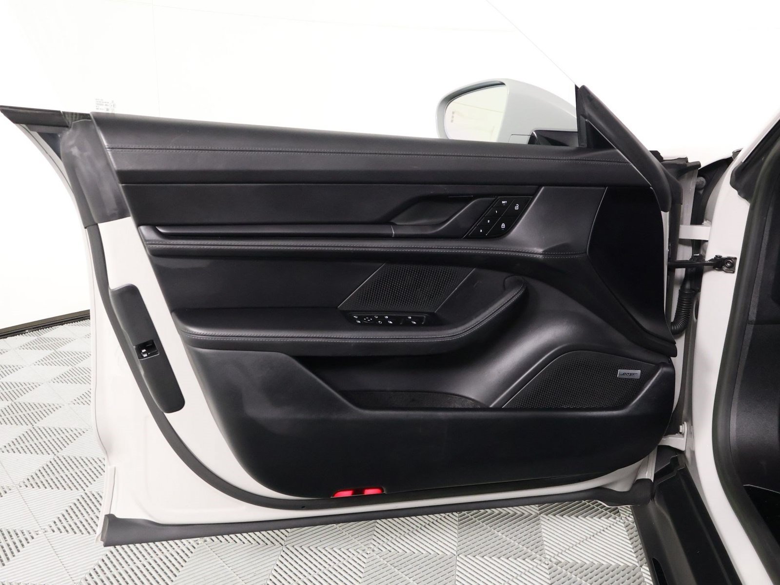 Certified 2023 Porsche Taycan GTS AWD/4WD image 20