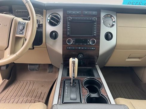 Used 2014 Ford Expedition EL XLT w/ Equipment Group 202A AWD/4WD image 11