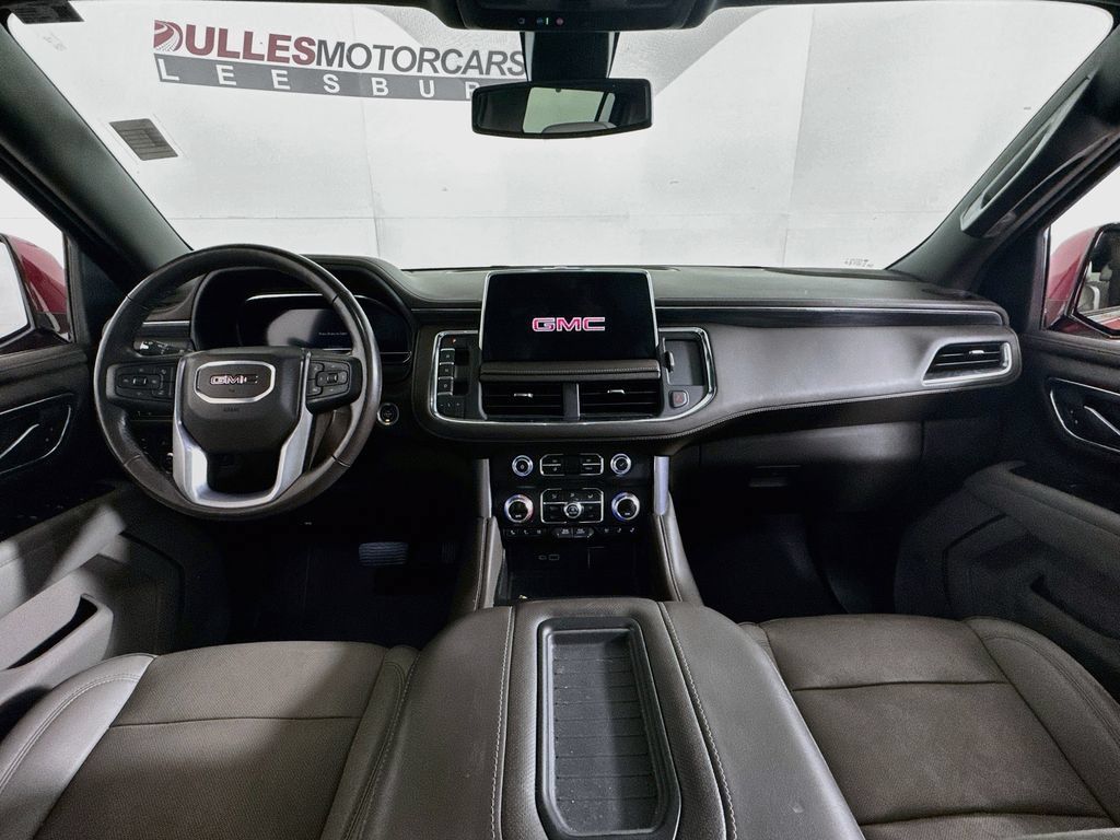 Used 2022 GMC Yukon XL SLT w/ SLT Luxury Package AWD/4WD image 32