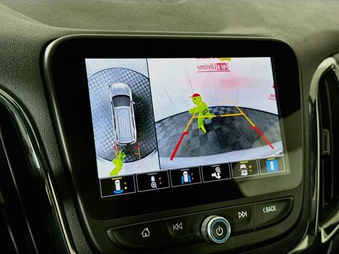 Used 2024 Chevrolet Equinox RS AWD/4WD image 5