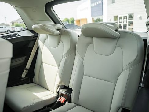Used 2023 Volvo XC90 B6 Plus w/ Protection Package Premier AWD/4WD image 34