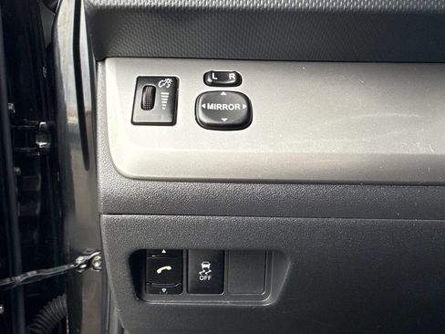 Used 2011 Scion xB image 23