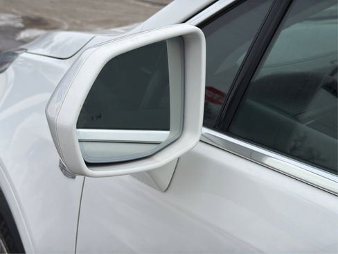 Used 2018 Cadillac XT5 Luxury w/ Driver Awareness Package image 25