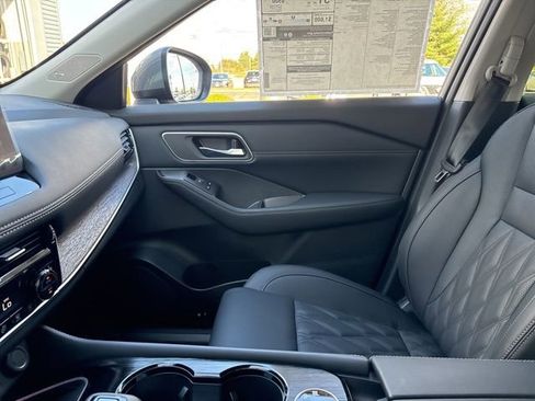 New 2026 Nissan Rogue Platinum w/ Platinum Premium Package image 29