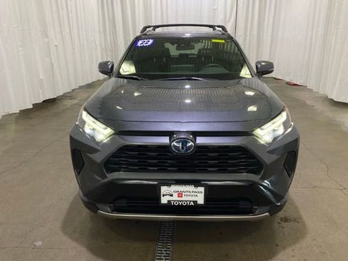 Certified 2022 Toyota RAV4 SE w/ Convenience Package image 9