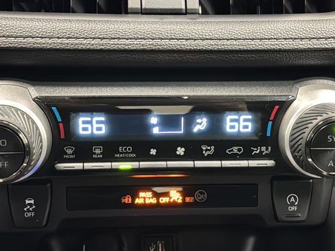 Used 2024 Toyota RAV4 XLE image 17