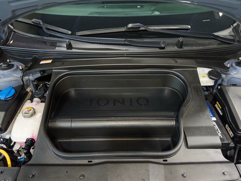 Used 2023 Hyundai Ioniq 6 SEL w/ Cargo Package RWD image 26
