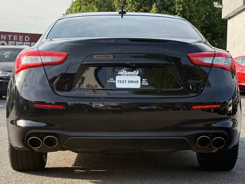 Used 2018 Maserati Ghibli RWD image 4