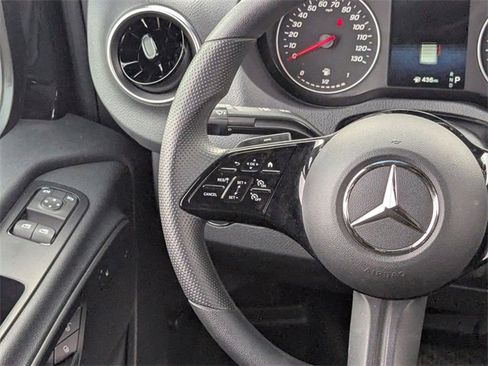 Used 2025 Mercedes-Benz Sprinter 2500 image 19