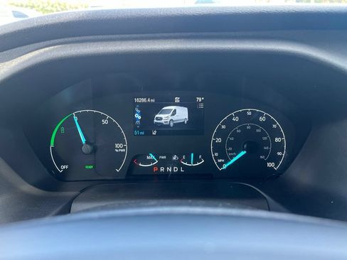 Used 2022 Ford E-Transit 148 High Roof w/ Load Area Protection Package RWD image 18