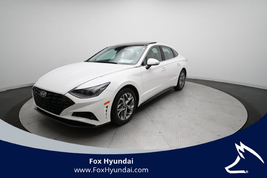 Used 2023 Hyundai Sonata SEL w/ Convenience Package FWD image 1