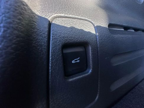 Used 2013 Ford Edge SEL w/ Black-White Styling Pkg image 21