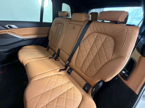 New 2026 BMW X7 xDrive40i w/ M Sport Package image 12