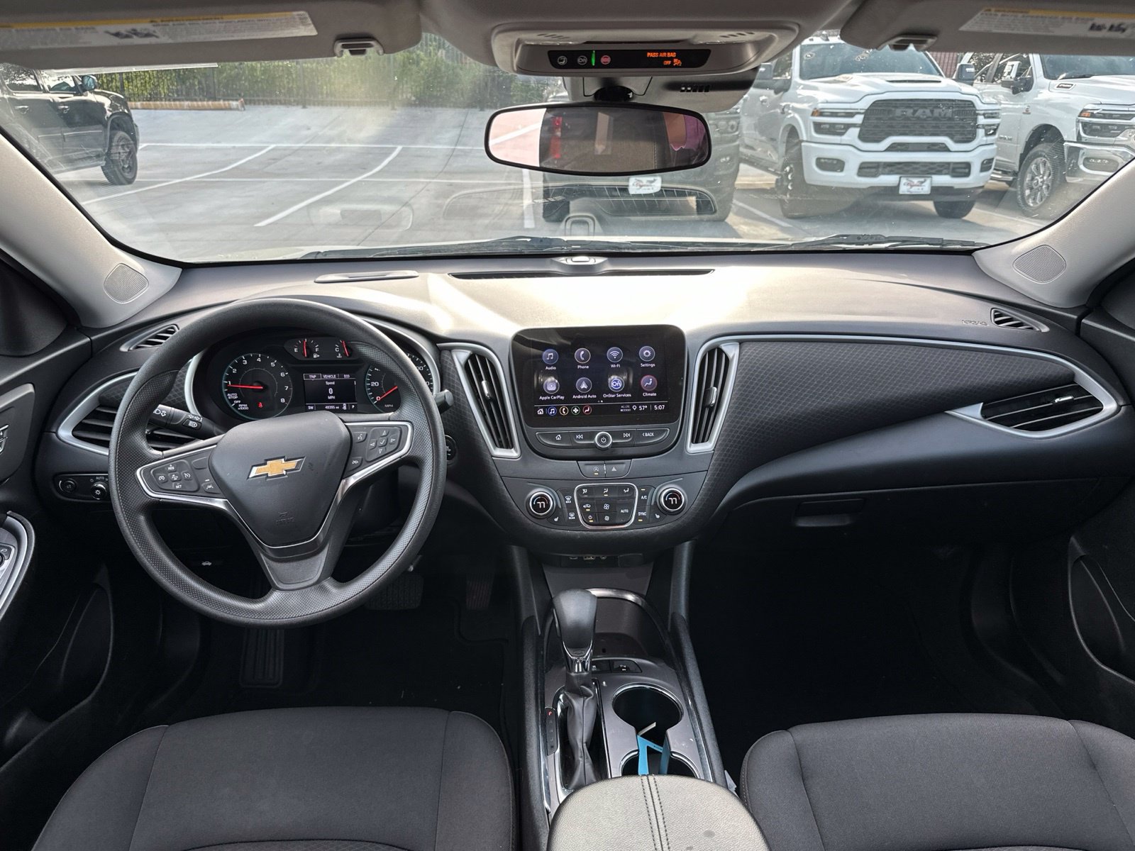 Used 2025 Chevrolet Malibu LT FWD image 11