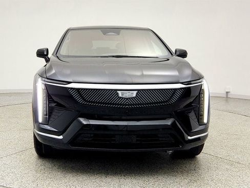 Used 2026 Cadillac Optiq Luxury 1 image 2