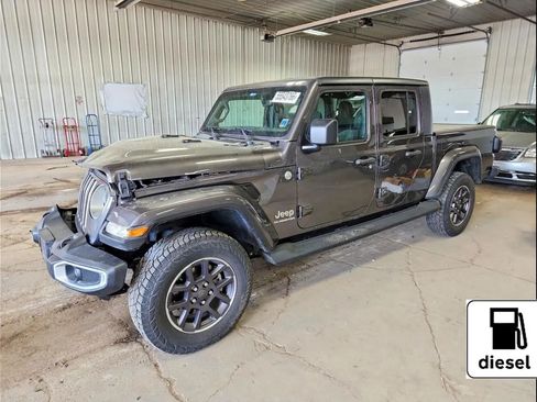 Used 2022 Jeep Gladiator Overland w/ Cold Weather Group AWD/4WD image 1