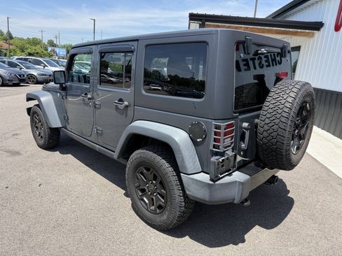 Used 2017 Jeep Wrangler Unlimited Sport AWD/4WD image 11
