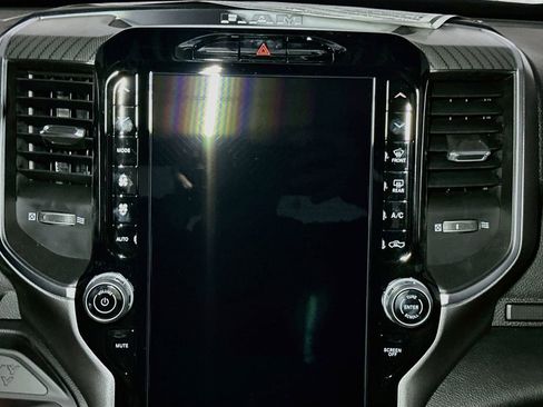 New 2026 RAM 2500 Big Horn AWD/4WD image 10