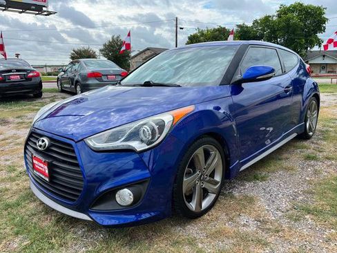 Used 2013 Hyundai Veloster Turbo w/ Ultimate Pkg FWD image 4