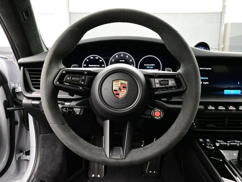 Certified 2026 Porsche 911 Carrera 4 GTS AWD/4WD image 8