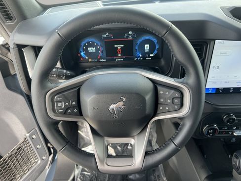 New 2025 Ford Bronco Big Bend w/ Black Diamond Package image 31